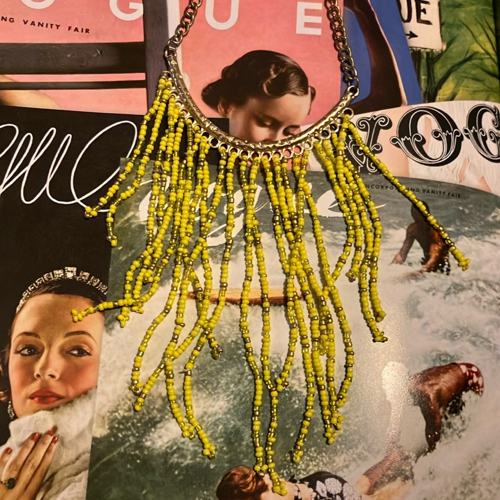 Beautiful yellow, beaded necklace.